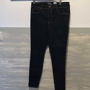 Time and tru high rise jegging